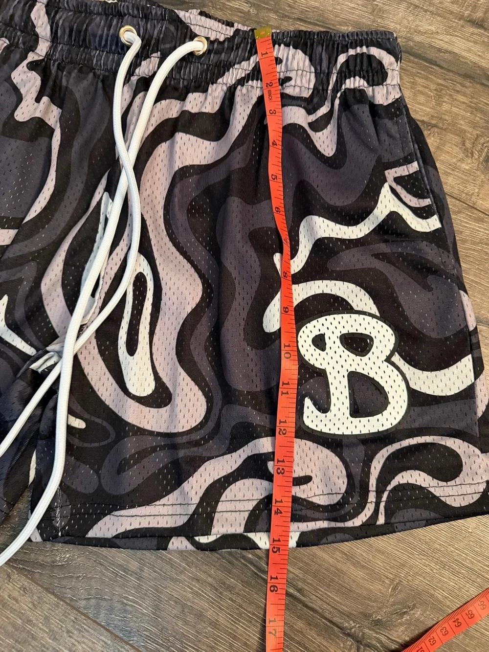 Men’s Bucket Squad shorts